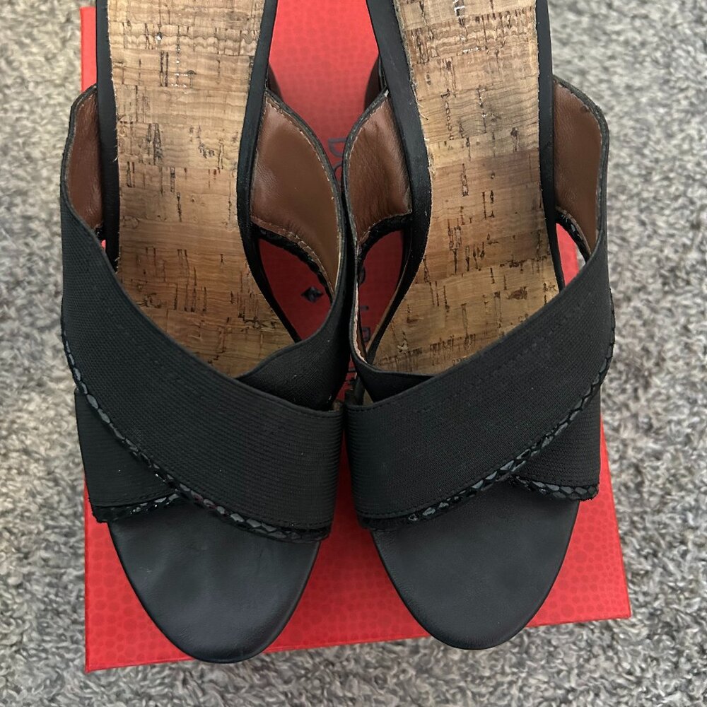 Donald J Pliner Pacifica Black Basic Elastic Wate… - image 4